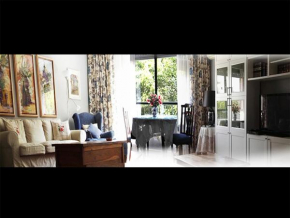 Отель TRIANA HOME & Free Parking  Севилья
